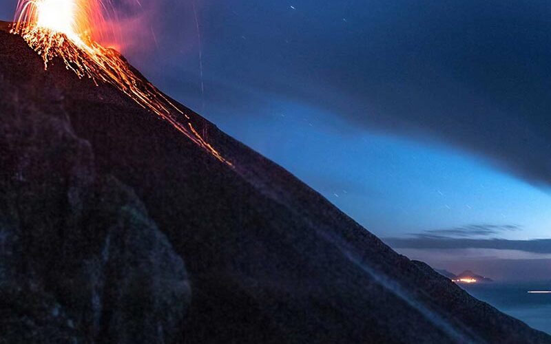 Stromboli Fire Trekking Escursione Tramonto 400mt